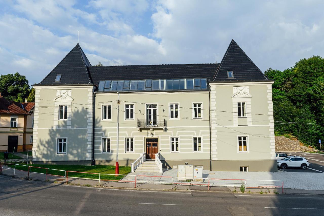 Apartmanovy Dom Grand - Contactless Check In Trencianske Teplice Ngoại thất bức ảnh