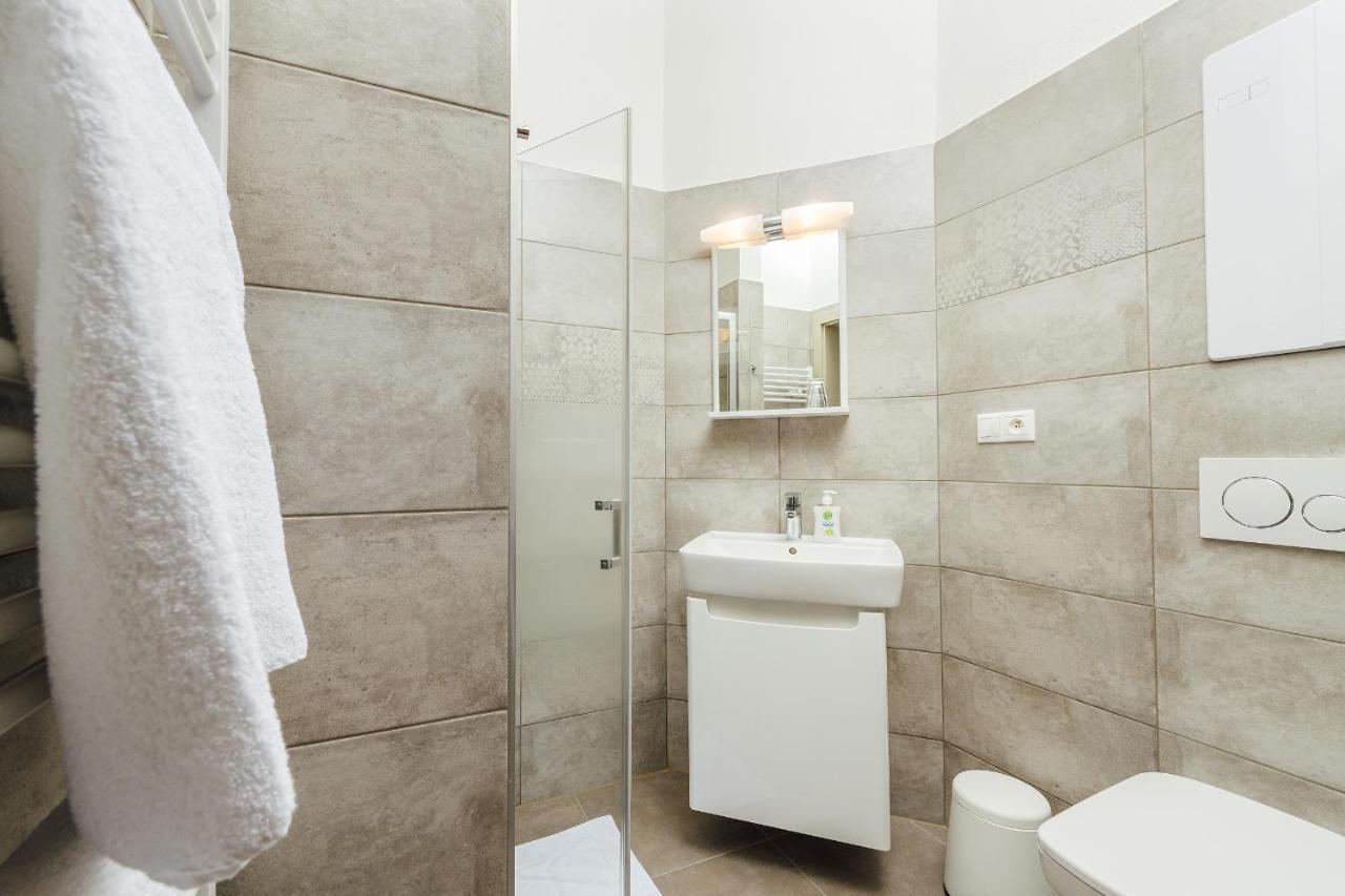 Apartmanovy Dom Grand - Contactless Check In Trencianske Teplice Ngoại thất bức ảnh